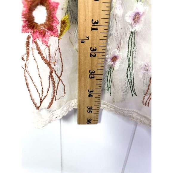Colori di Mare Beachwear Embroidered Floral Butterfly Lace Detail Cover Up OS - Picture 8 of 9